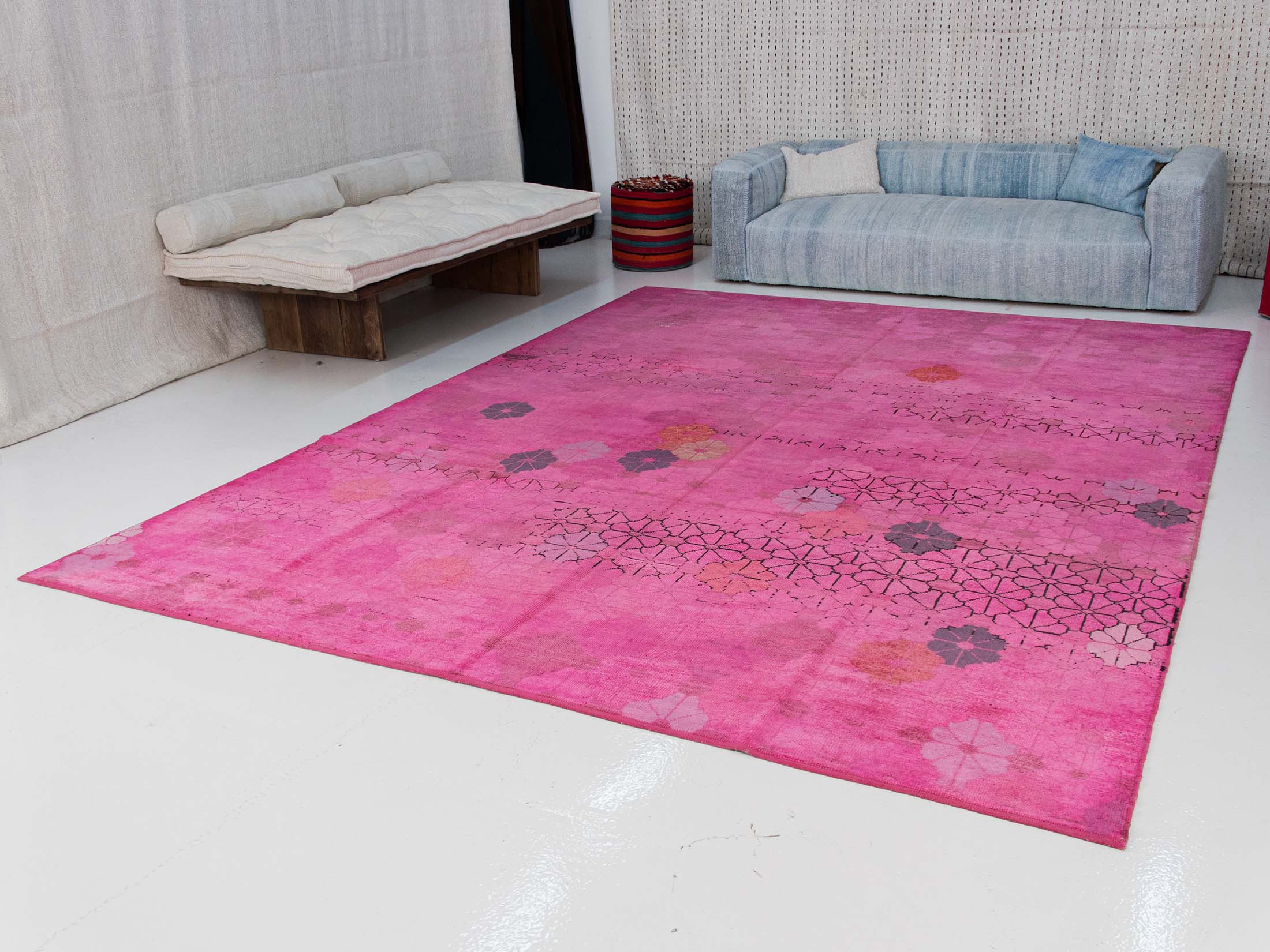 Pink Designer Rug with Floral Pattern | 9.84x12.8 ft | 300x392 cm | HL056413 9 hand-woven pink dyed wool carpet