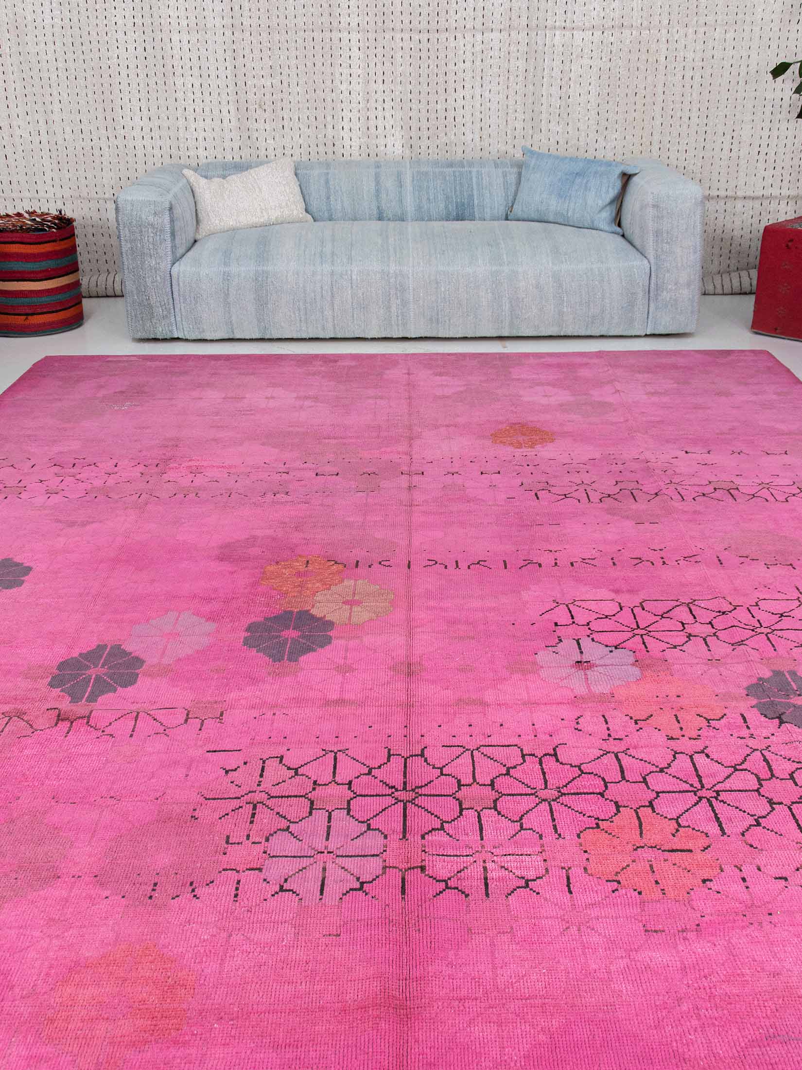 Pink Designer Rug with Floral Pattern | 9.84x12.8 ft | 300x392 cm | HL056413 8 Pink Designer Rug with Floral Pattern | 9.84x12.8 ft | 300x392 cm | HL056413 - Image 6