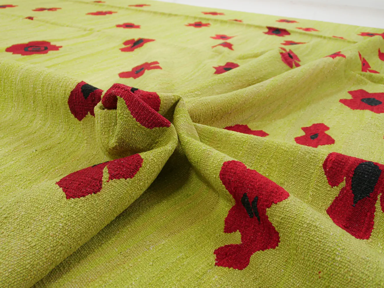 modern design handmade red green yellow anatolian turkish kilim rug