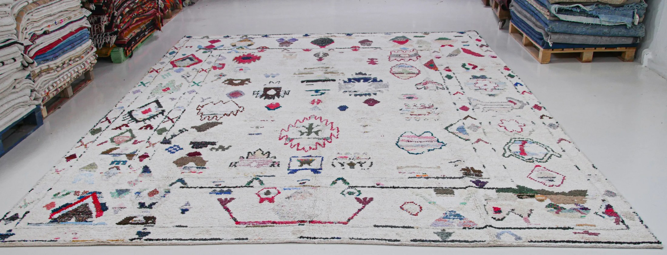 off white tribal pattern colorfull handmade large rug