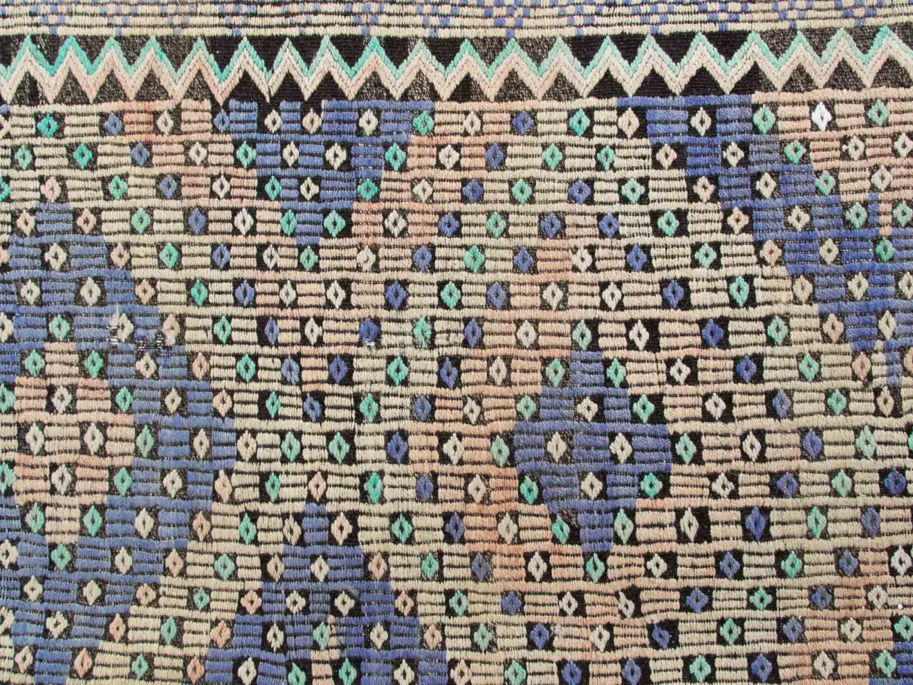 Vintage Jejim Kilim Rug: Ocean Oasis Tranquil Diamonds (Navy, Beige, Red) | 5x10 ft 150x300 cm | PR203515 8 Vintage jejim kilim rug