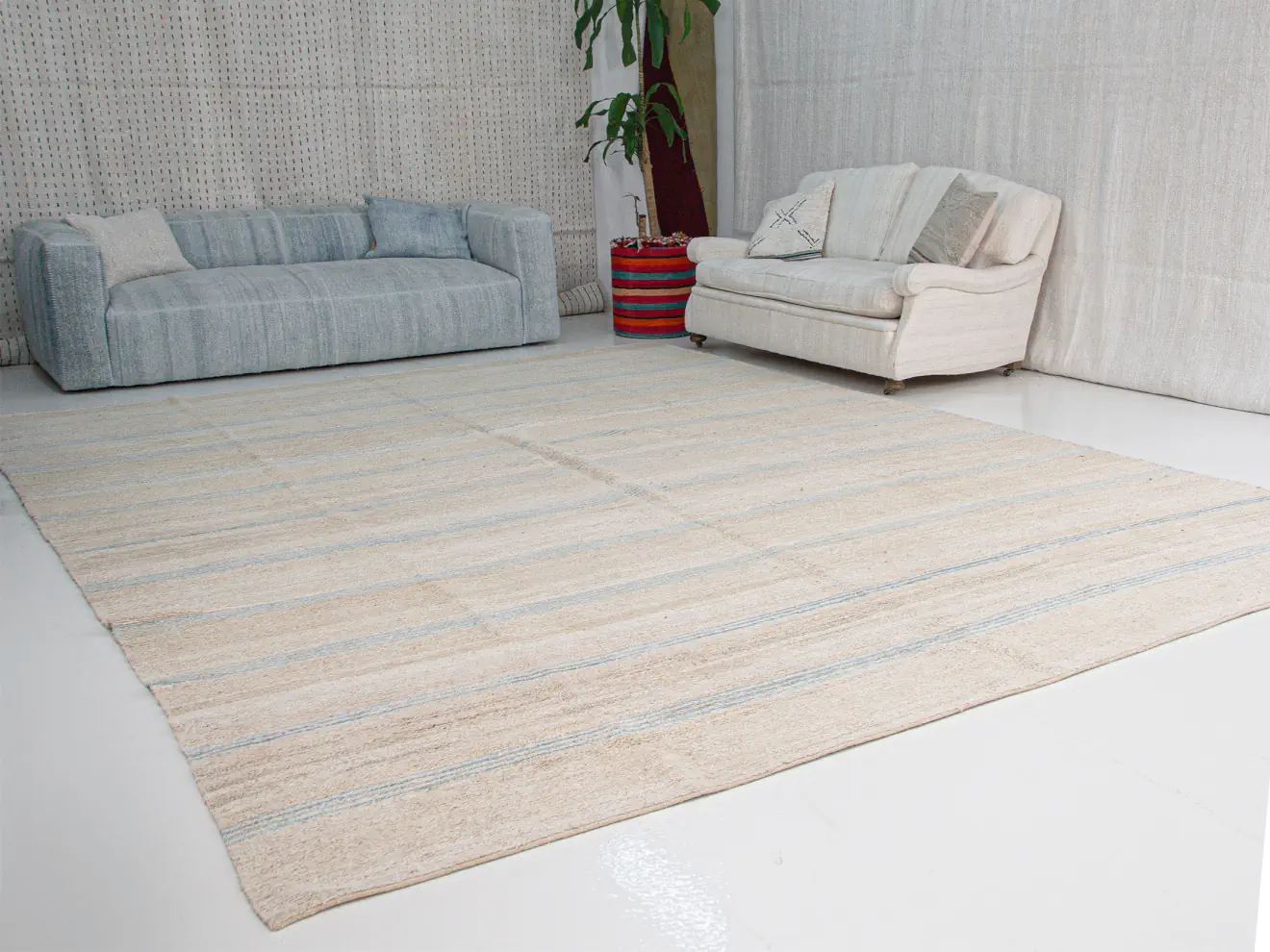 Handwoven Beige Ivory Blue Large Soumak Rug 11x14 ft | 350x450 cm | SM011920 7 beige gray ivory large soumak rug