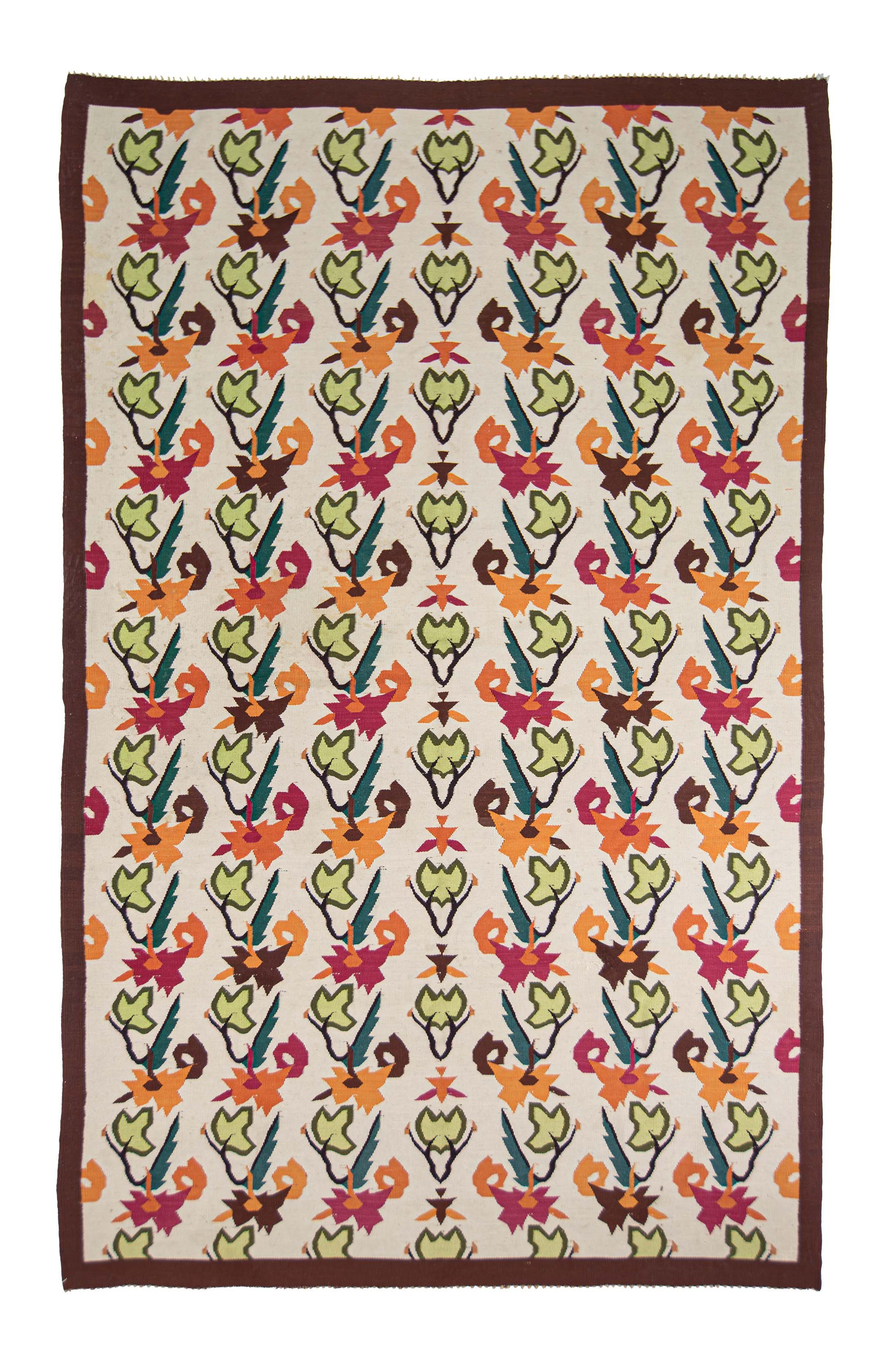floral design with leaves antique balkan kilim