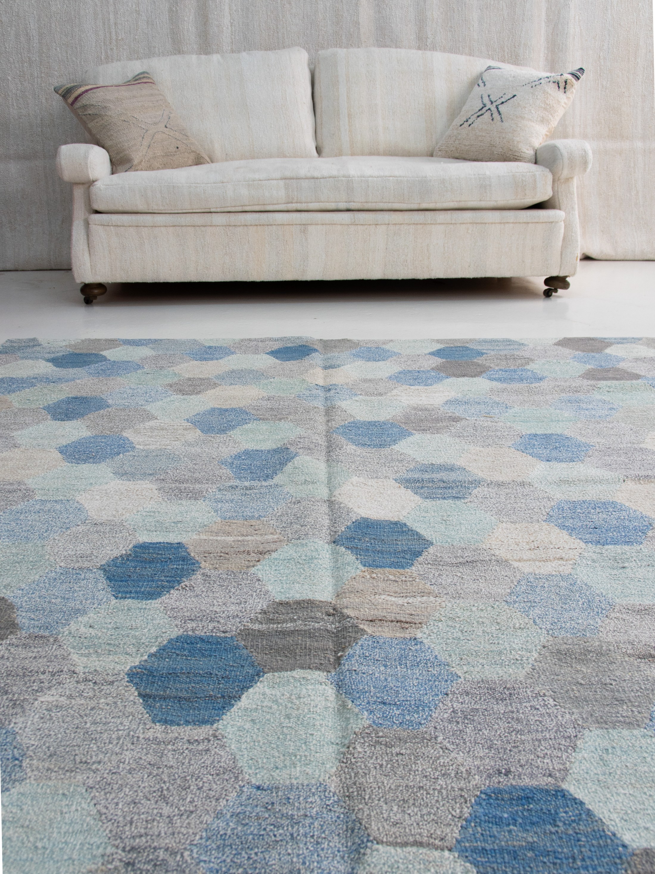 blue gray beige geometric abstract design kilim rug