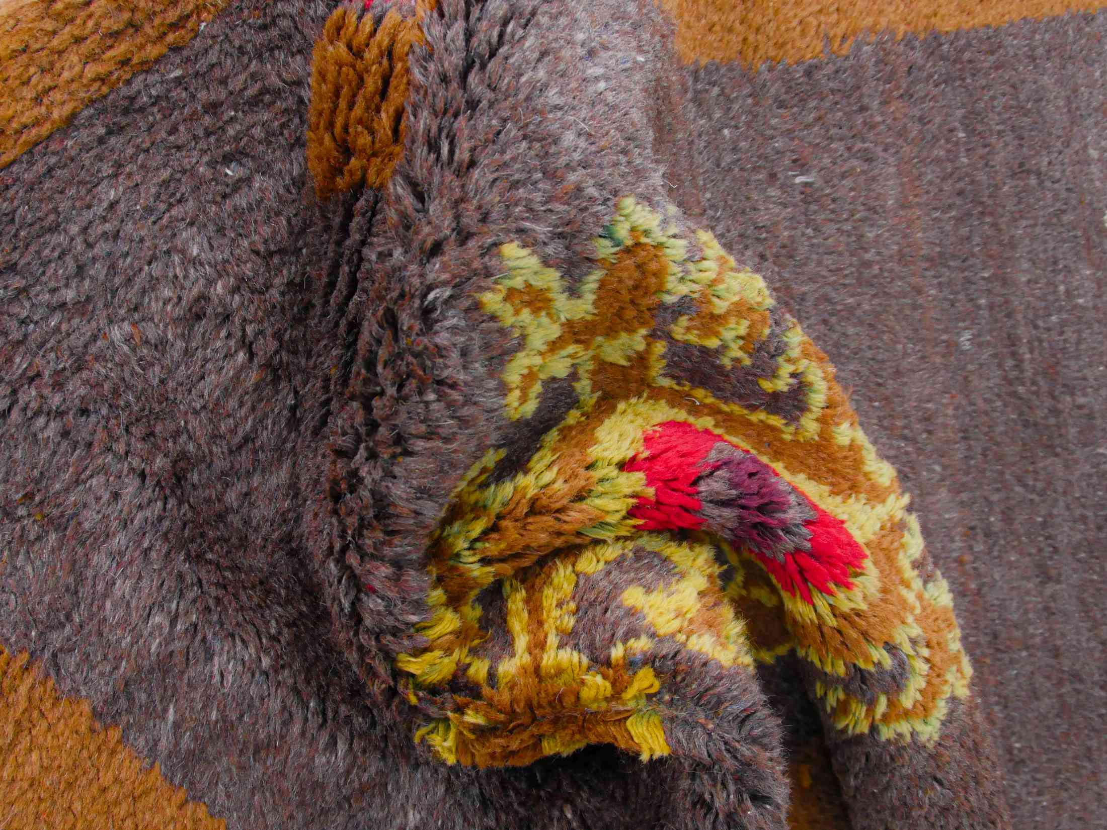 brown red vintage tulu accent rug