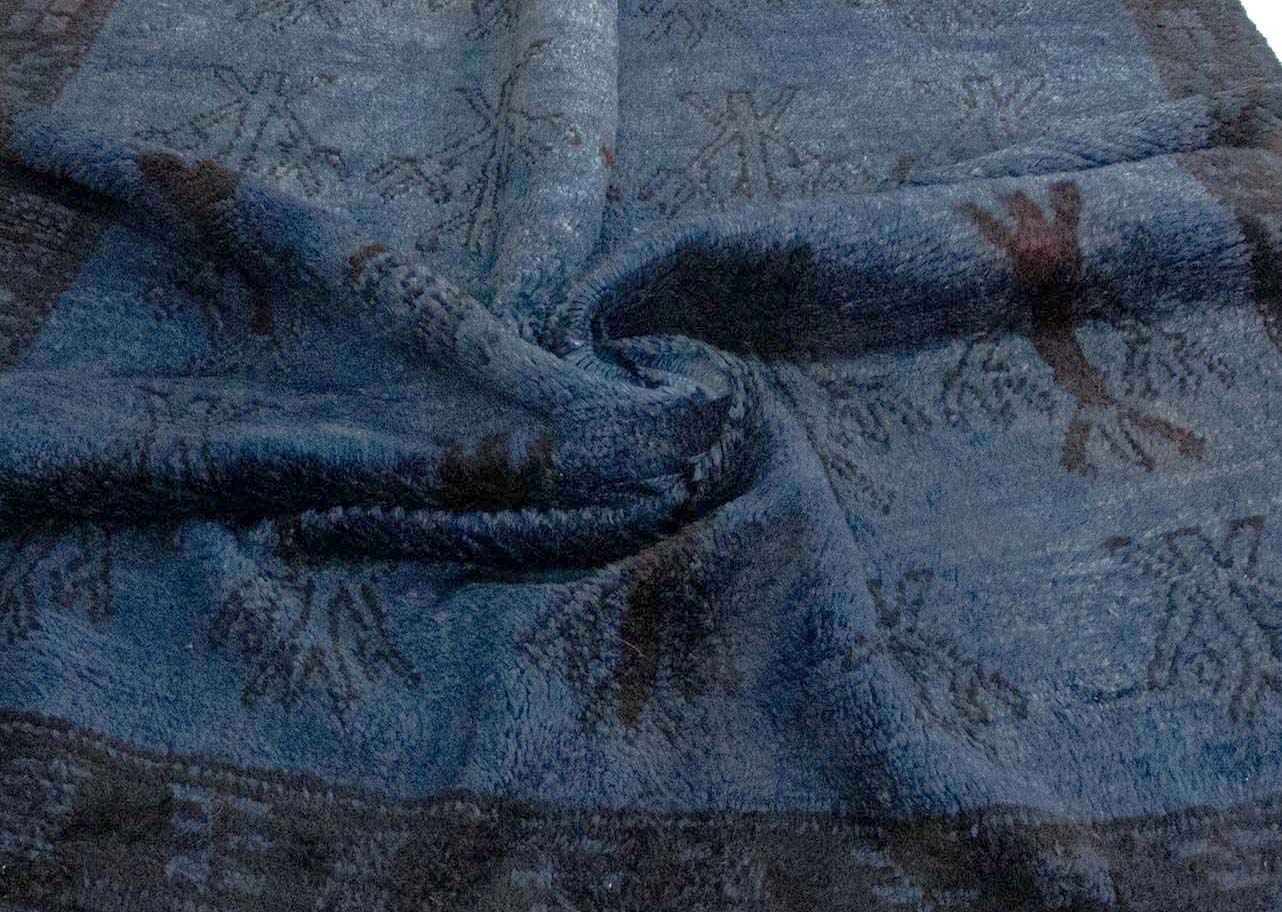 Authentic Vintage Turkish Tulu Rugs : overdyed blue color with archaic pattern