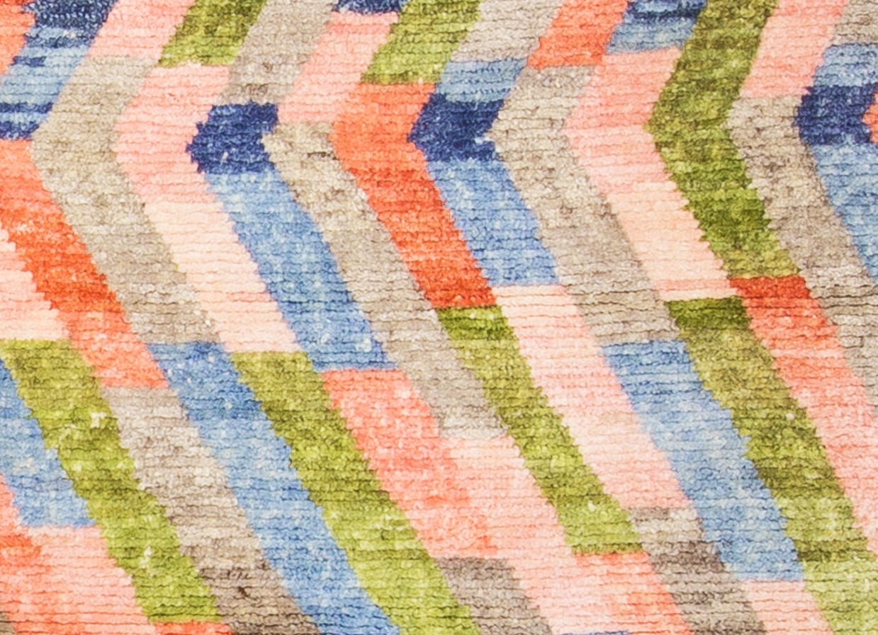 Large Area Rug Zigzag Pattern