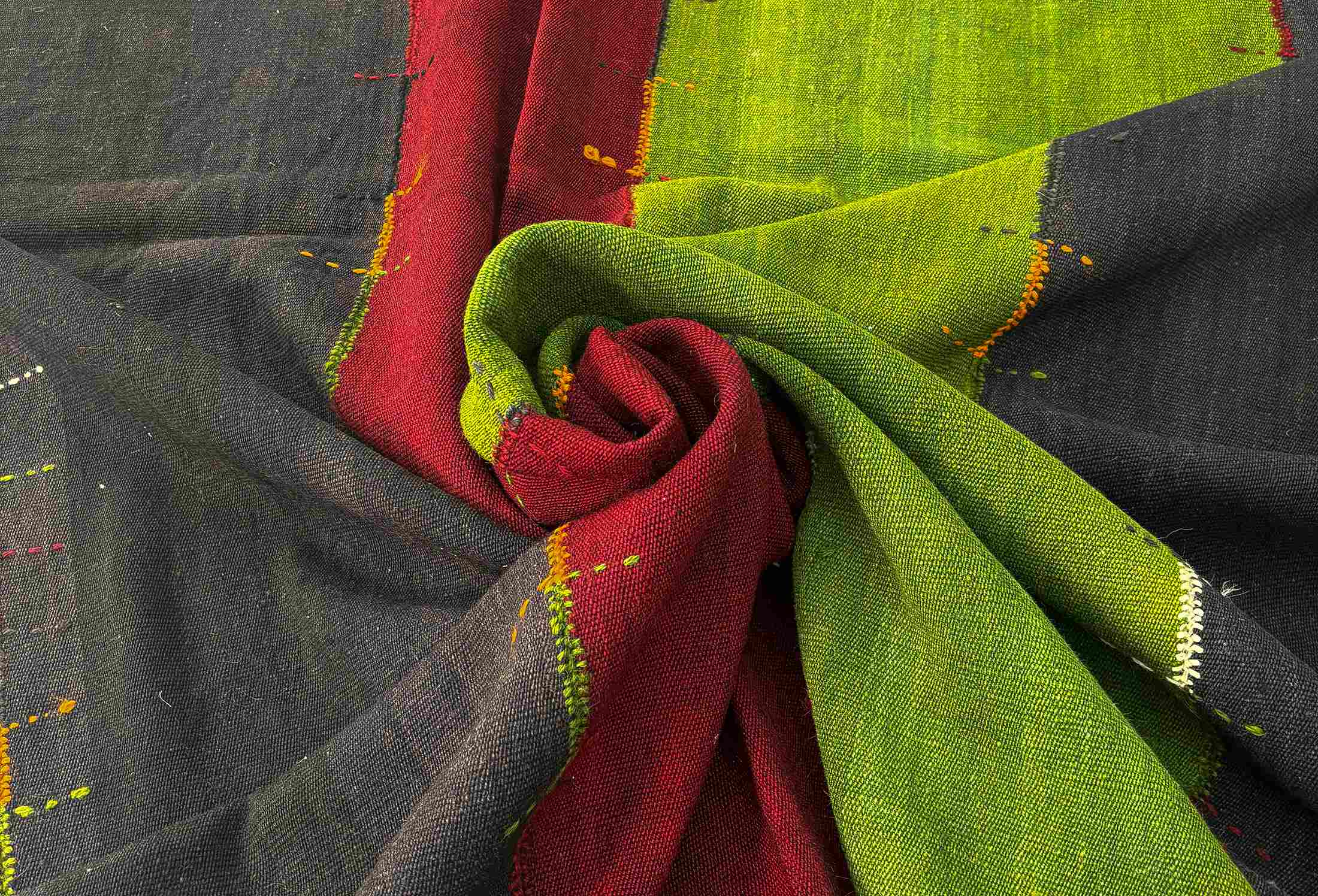 Vintage Kilim Perde Rug