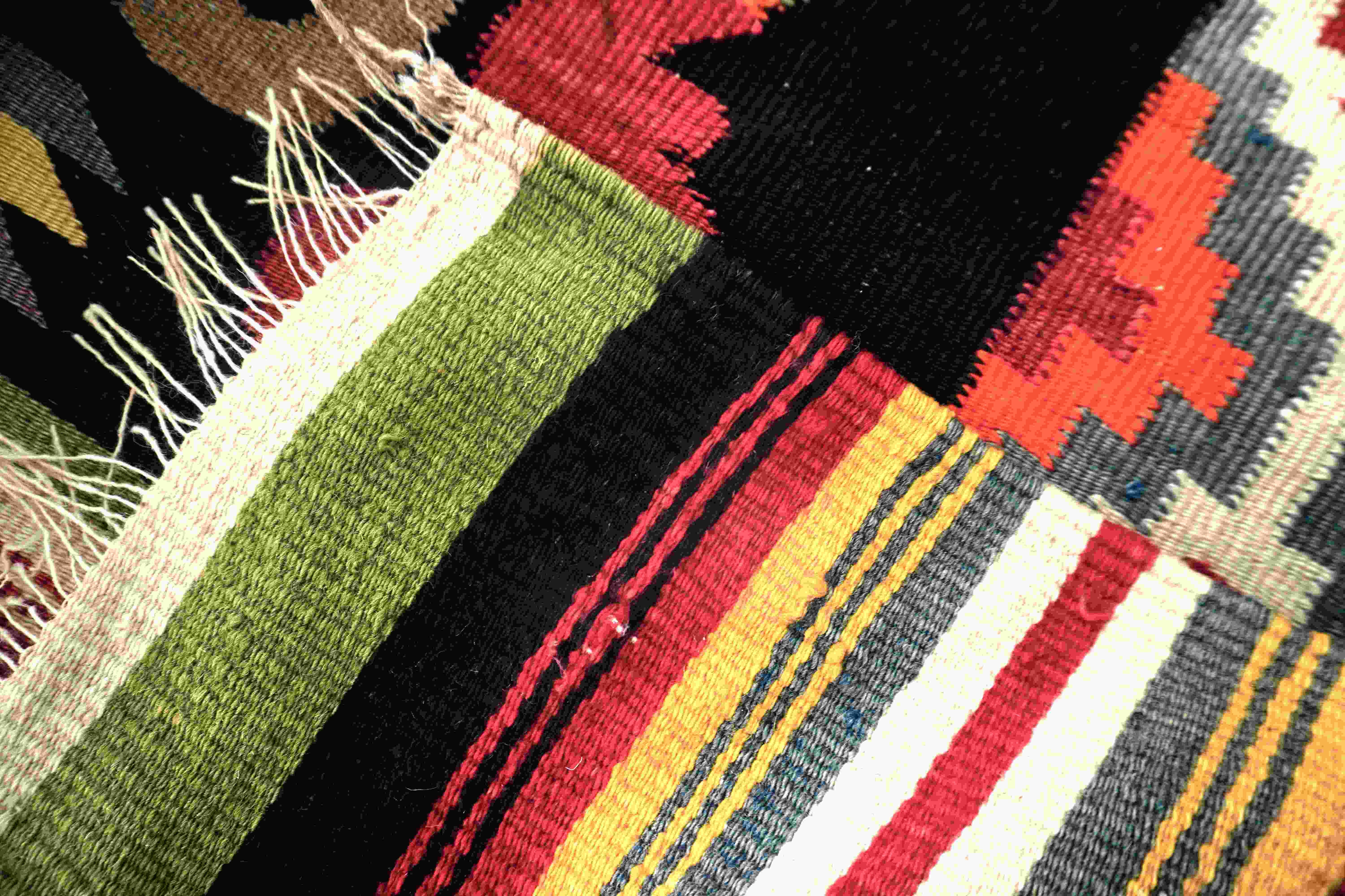 Zapotec Design Vintage Kilim Rug | Figurative Rug | 145x180 cm - 5x6 ft | PR546324 6 Zapotec Design Vintage Kilim Rug