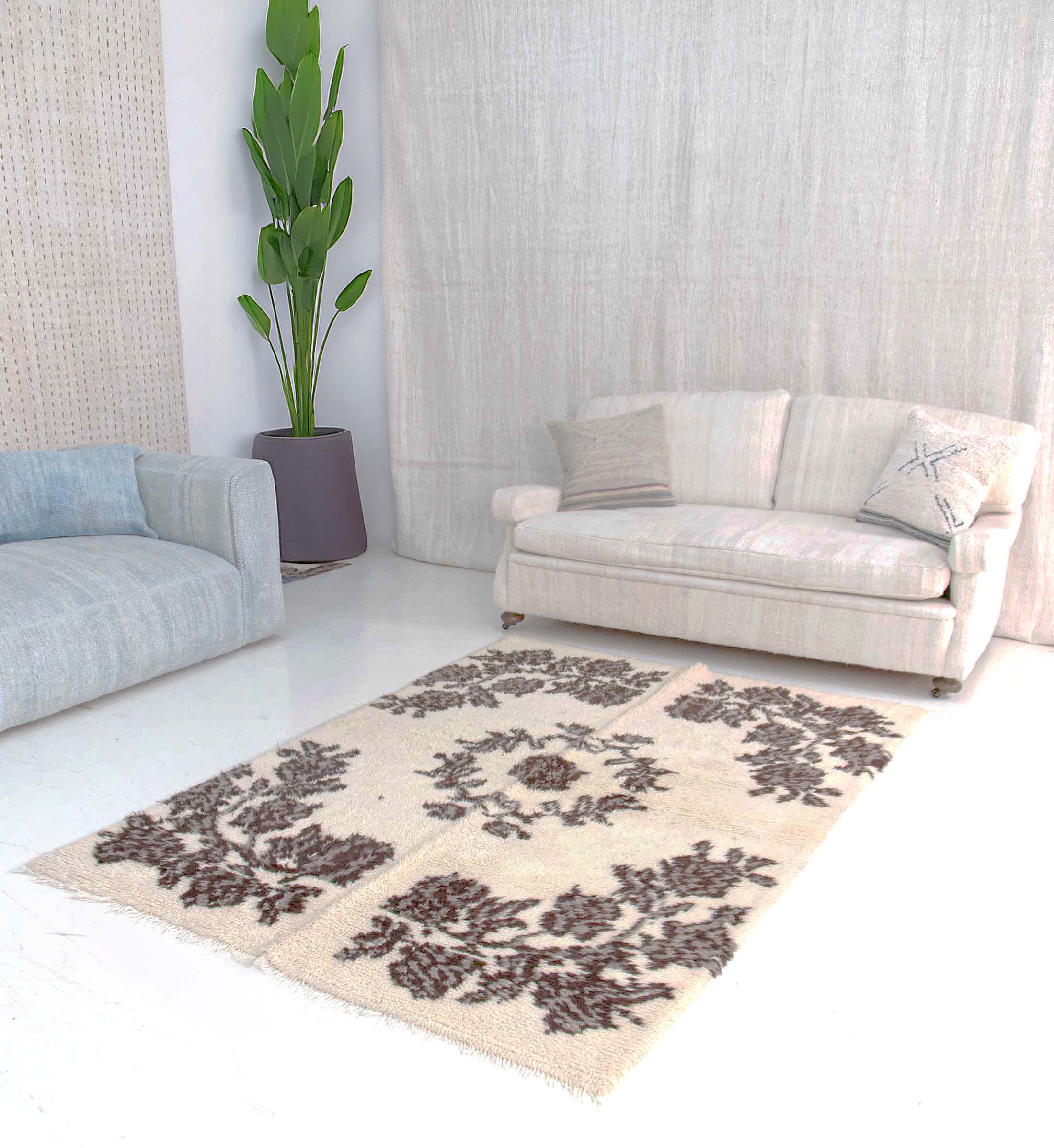Authentic Vintage Turkish Tulu Rugs : White Brown Floral medallion Carpet