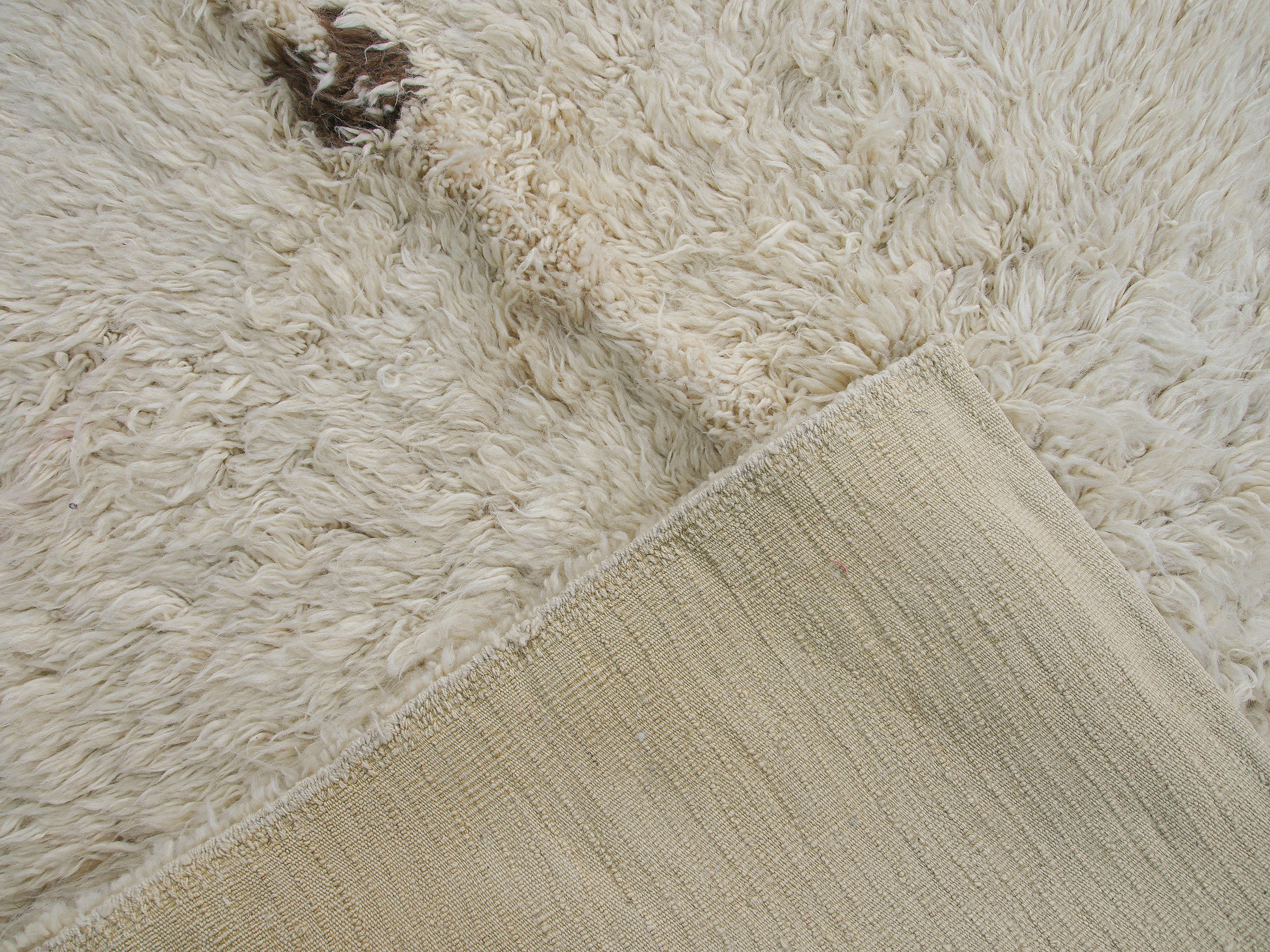 Authentic Vintage Turkish Tulu Rugs: l White Color Carpet | 137x269 cm 4.6x8.10 ft | TL069219 6 vintage tulu rug